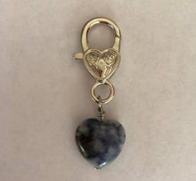 Load image into Gallery viewer, Sodalite heart immune support pendant
