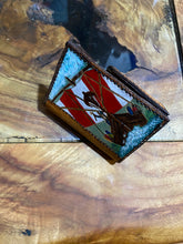 Load image into Gallery viewer, Tri-fold cardholder
