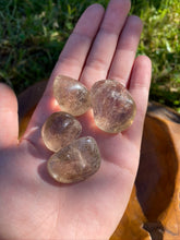 Load image into Gallery viewer, Stunning Smokey quartz tumbles
