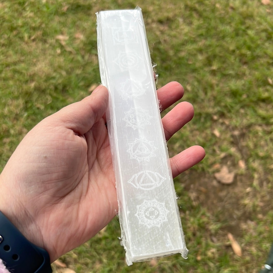 Charka selenite charging plate