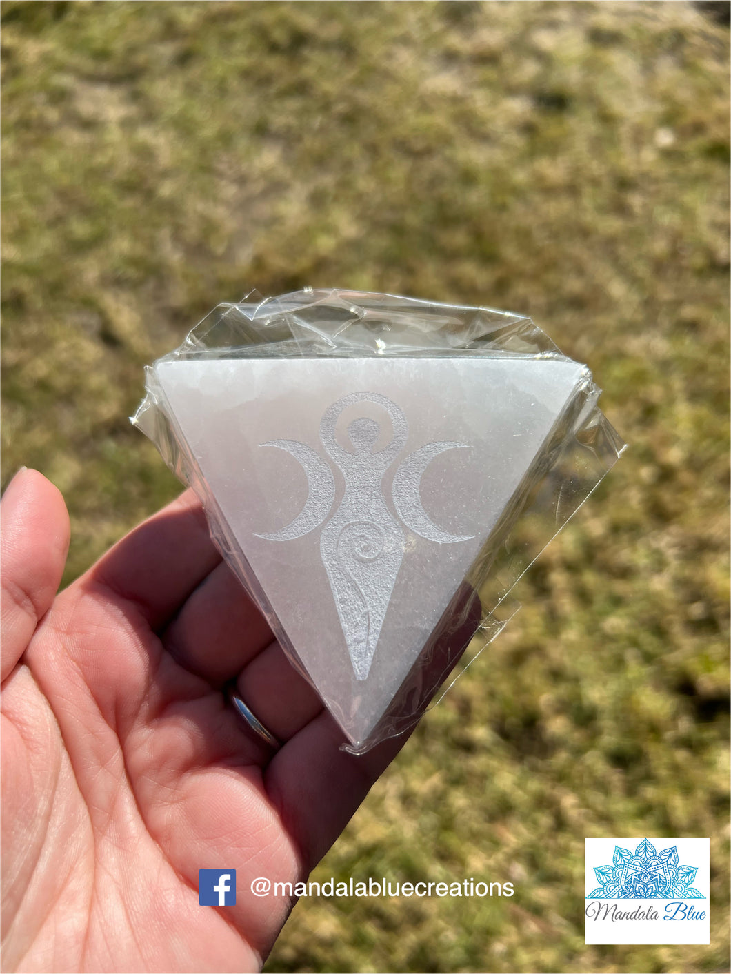 Selenite goddess charging plate
