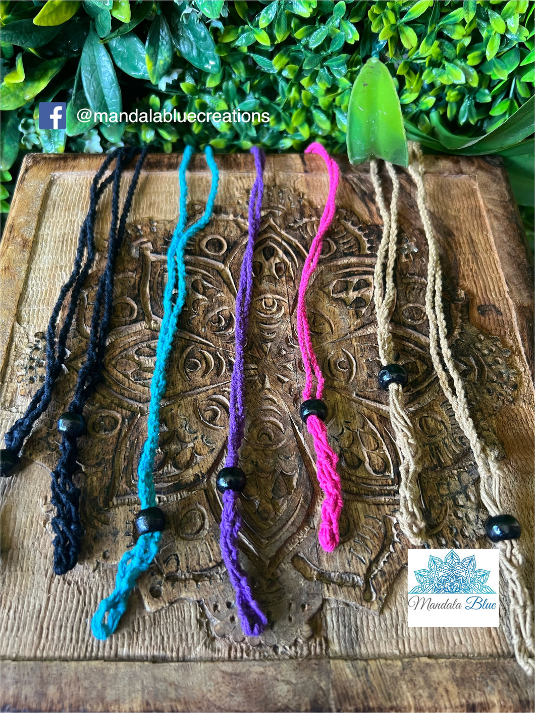 Macrame necklace-Light brown 45 cm